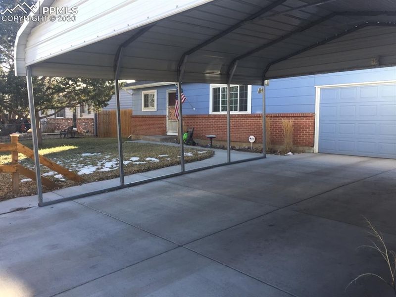 1414 Maxwell St, Colorado Springs, CO 80906