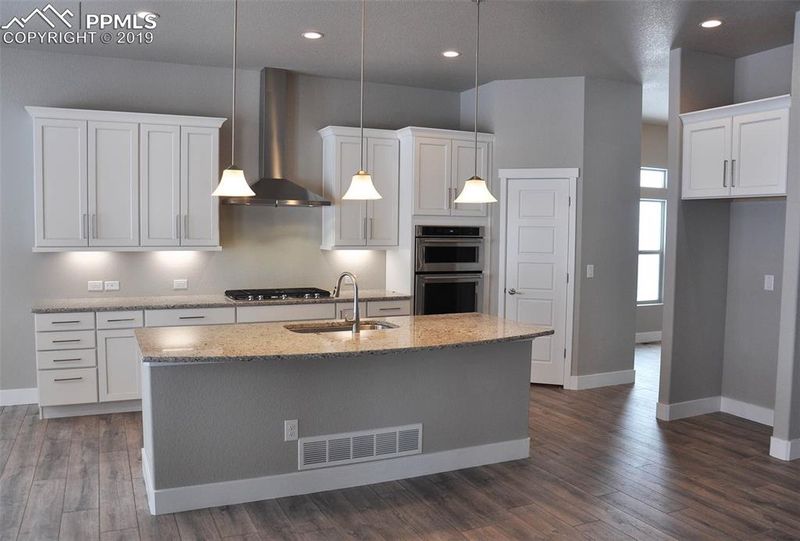1415 Catnap Ln, Monument, CO 80132