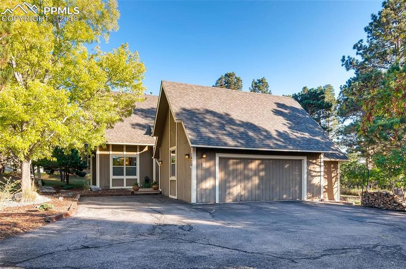1415 Meadowlake Way, Monument, CO 80132