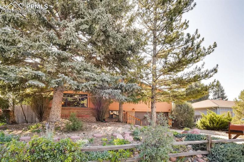 1417 Darby St, Colorado Springs, CO 80907