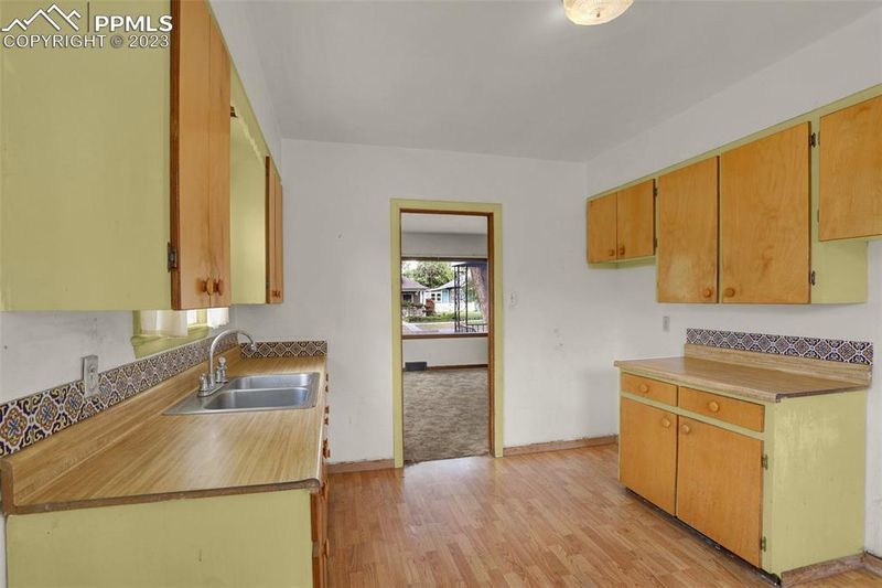 1419 N El Paso St, Colorado Springs, CO 80907