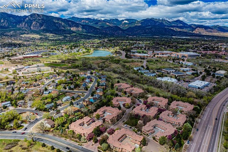 1420 Courtyard Hts, Colorado Springs, CO 80906