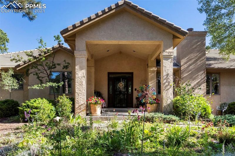 1420 Royal Crest Ct, Monument, CO 80132