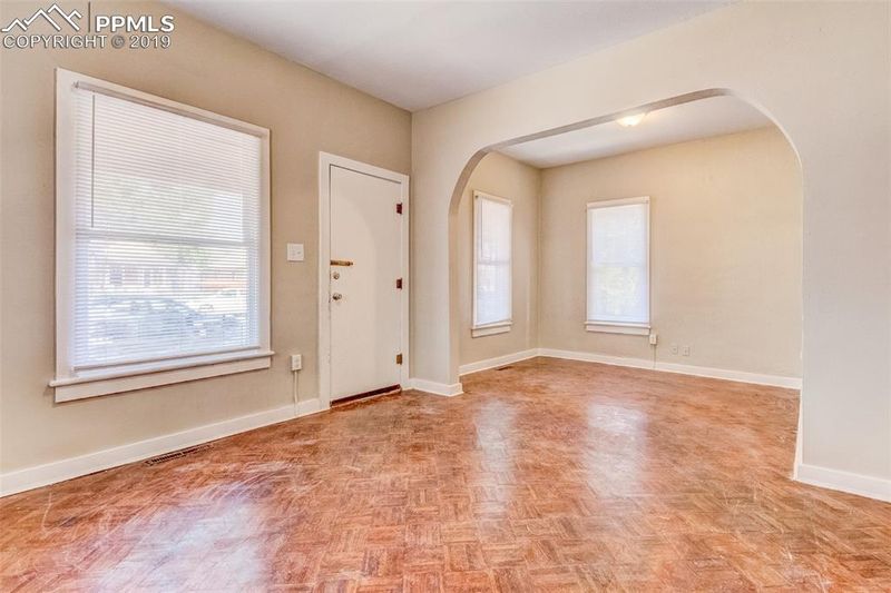 1420 Spruce St, Pueblo, CO 81004