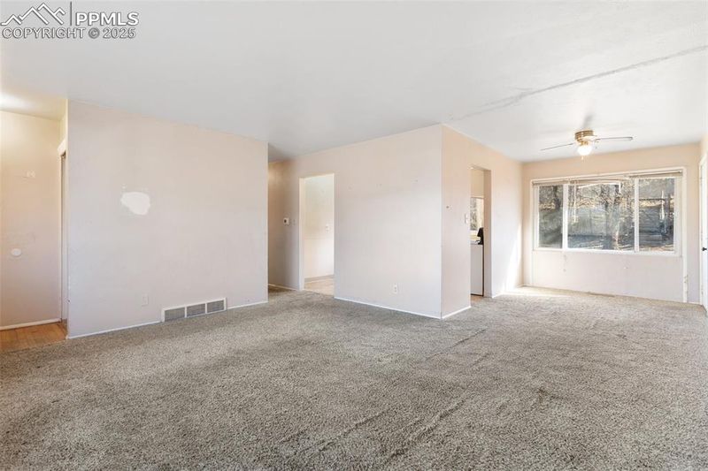 1421 N Circle Dr, Colorado Springs, CO 80909