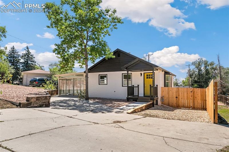 1421 W Platte Ave, Colorado Springs, CO 80904