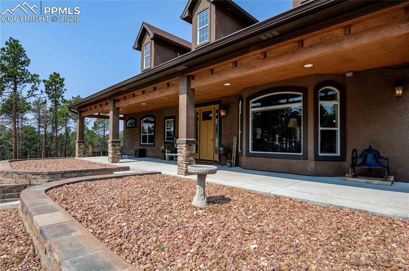 14210 Snowdrift Ln, Colorado Springs, CO 80908