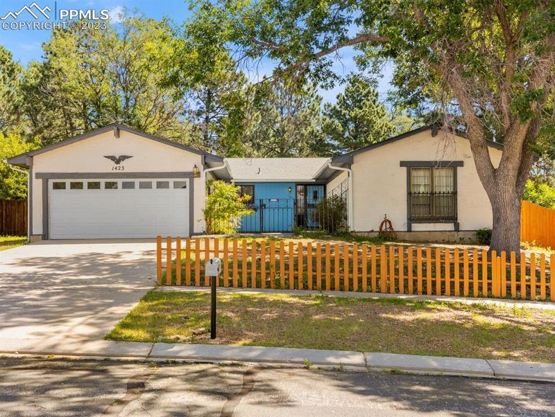 1423 Auburn Dr, Colorado Springs, CO 80909