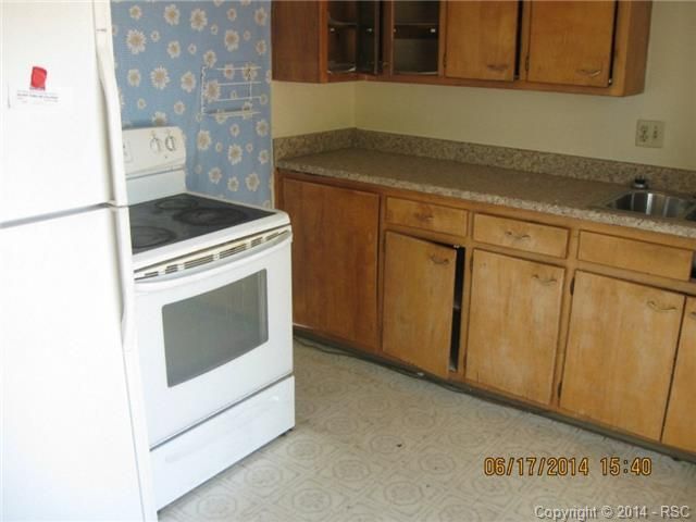 1423 N Chestnut St, Colorado Springs, CO 80907