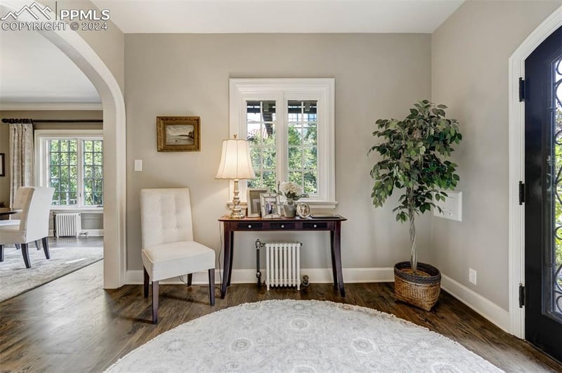 1424 N Cascade Ave, Colorado Springs, CO 80907