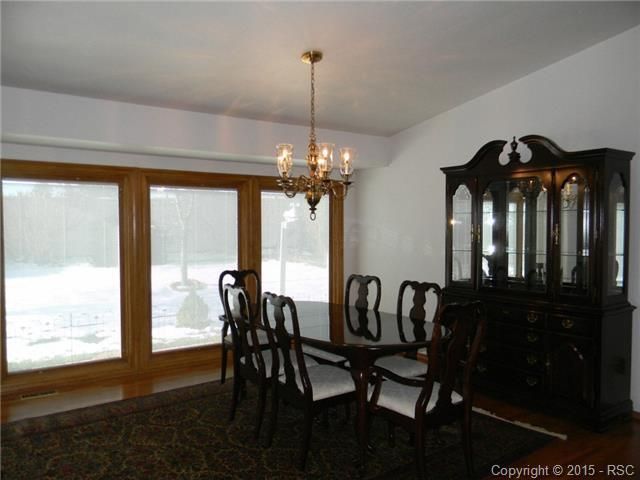 1425 Bear Cloud Dr, Colorado Springs, CO 80919