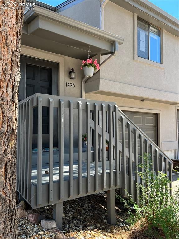 1425 Territory Trl, Colorado Springs, CO 80919