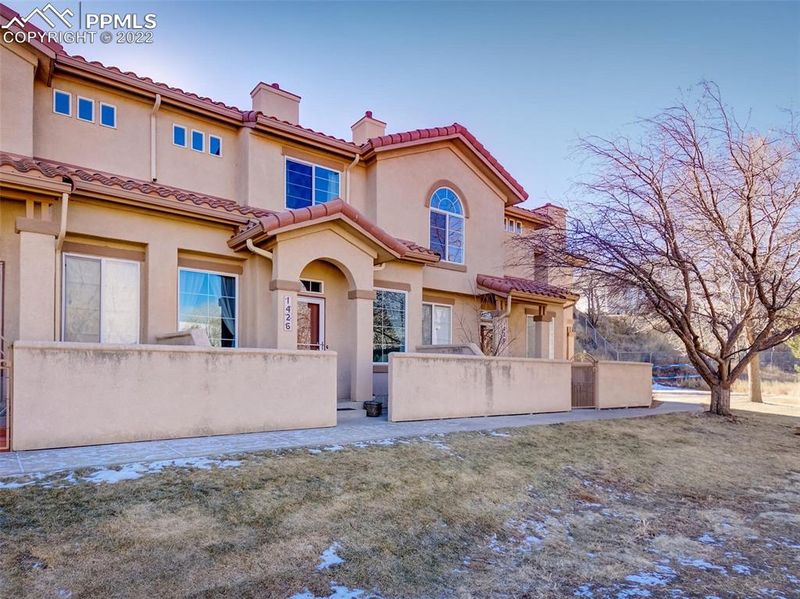 1426 Courtyard Hts, Colorado Springs, CO 80906