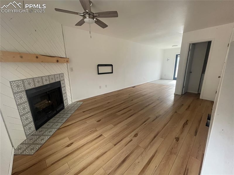 1426 Territory Trl, Colorado Springs, CO 80919