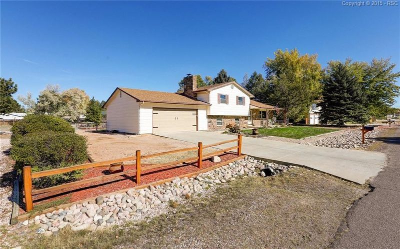 1426 York Rd, Colorado Springs, CO 80918