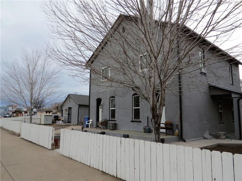 1427 E Evans Ave, Pueblo, CO 81004