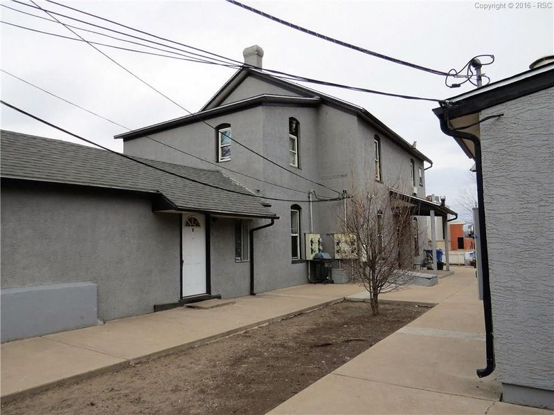 1427 E Evans Ave, Pueblo, CO 81004