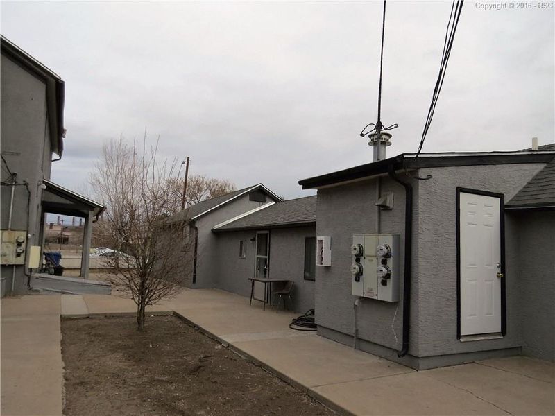 1427 E Evans Ave, Pueblo, CO 81004