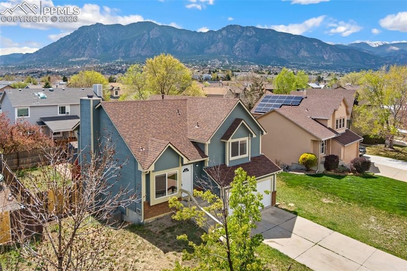 1429 Canoe Creek Dr, Colorado Springs, CO 80906