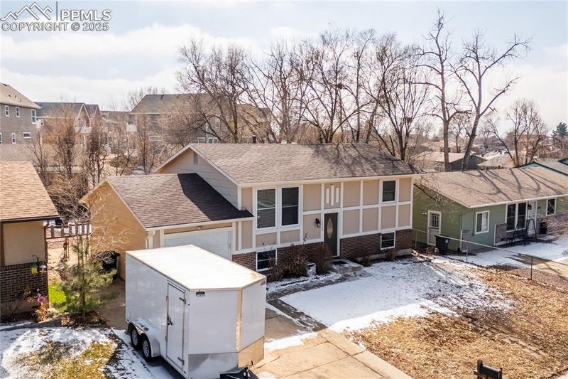 1429 Jet Wing Cir, Colorado Springs, CO 80916