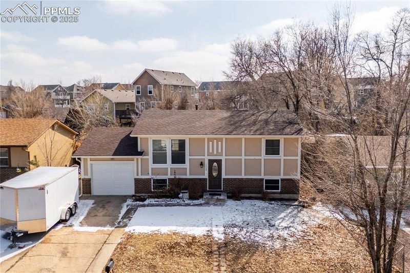 1429 Jet Wing Cir, Colorado Springs, CO 80916