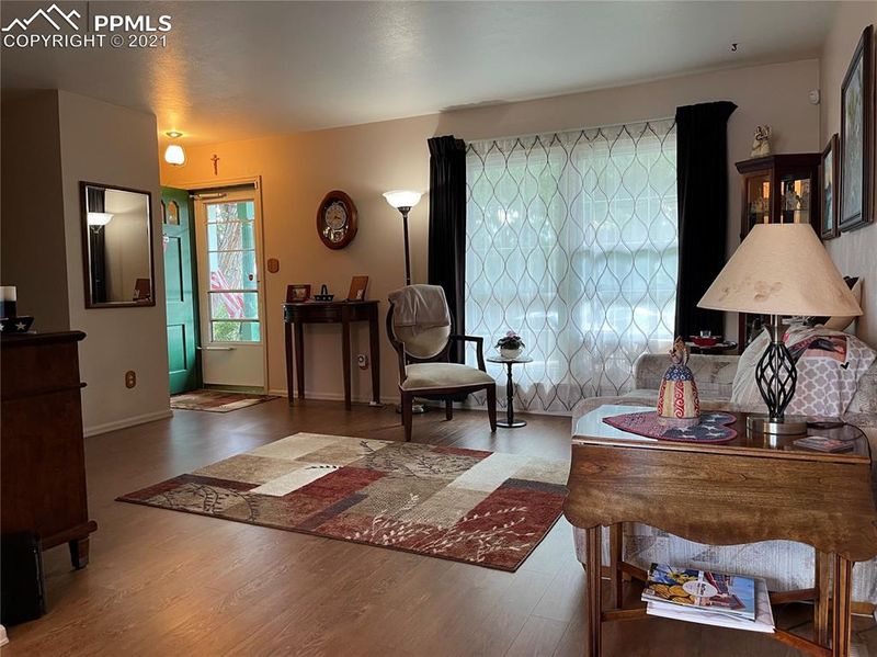 1429 Wynkoop Dr, Colorado Springs, CO 80909