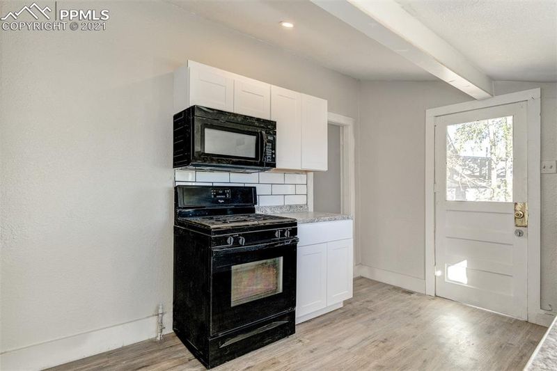 1430 E 11th St, Pueblo, CO 81001