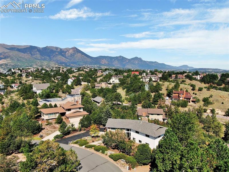 1430 Cedar Ridge Ln, Colorado Springs, CO 80919