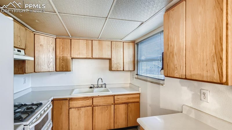 1431 Keith Dr, Colorado Springs, CO 80916