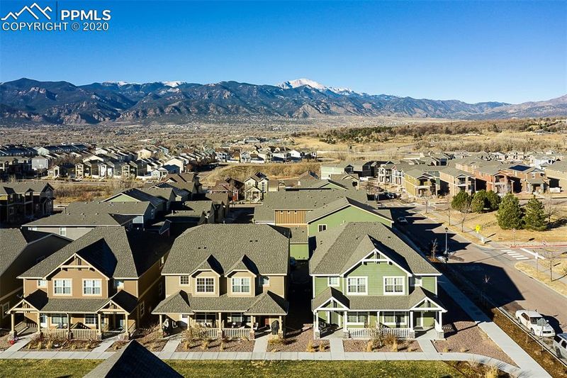 1431 Kempton Al, Colorado Springs, CO 80910