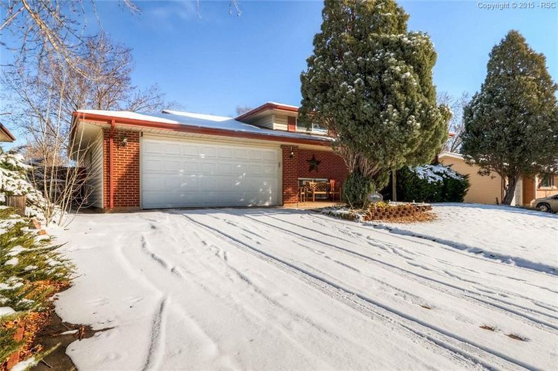 1431 N Murray Blvd, Colorado Springs, CO 80915