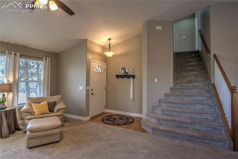 1432 Heidi Ln, Colorado Springs, CO 80907