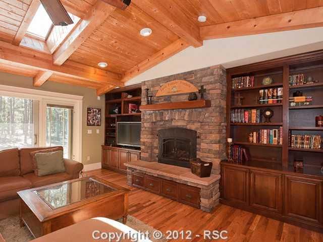 1435 Royal Crest Ct, Monument, CO 80132