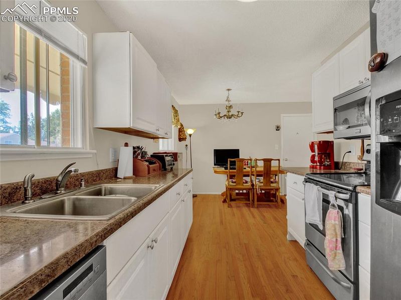 1436 Monteagle St, Colorado Springs, CO 80909
