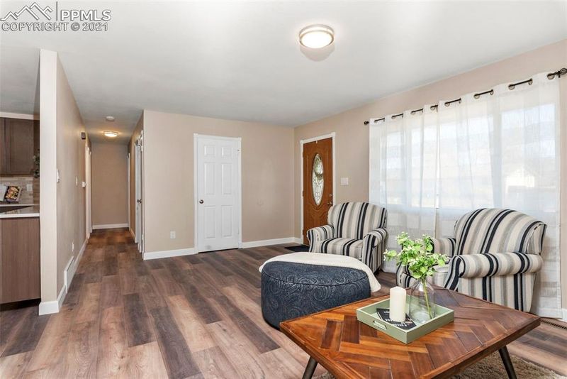 1438 Luna Dr, Fountain, CO 80817
