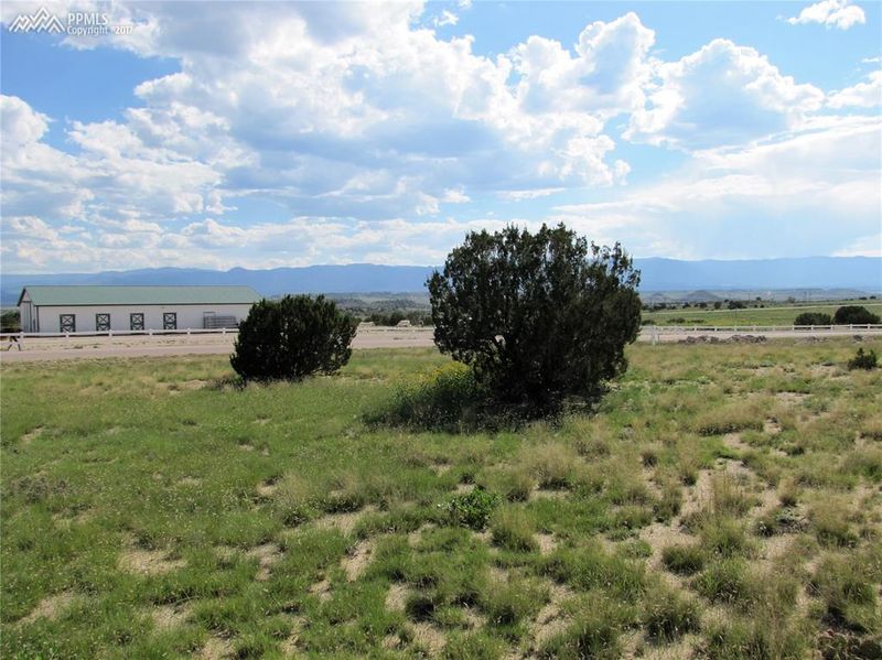 1438 Top Notch Trl, Penrose, CO 81240