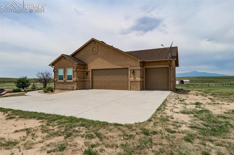14380 Park Canyon Rd, Colorado Springs, CO 80929