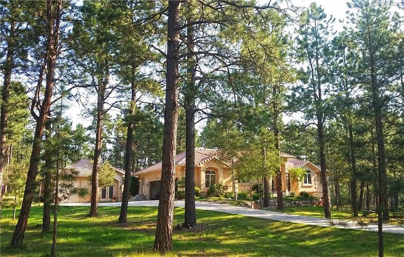 1440 Royal Crest Ct, Monument, CO 80132