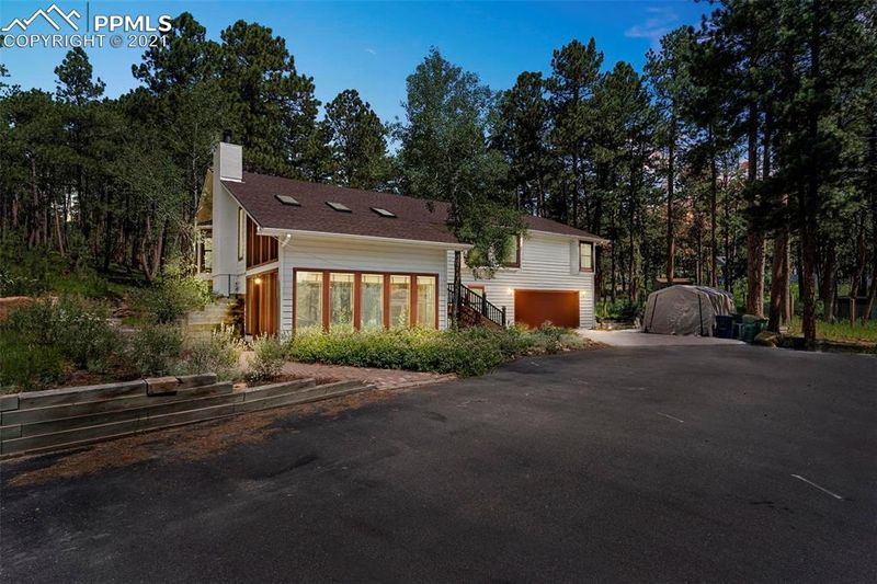 14415 Pine Crest Dr, Colorado Springs, CO 80908