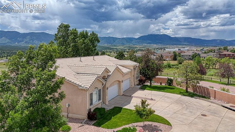 14450 Peaceful Glen Grv, Colorado Springs, CO 80921