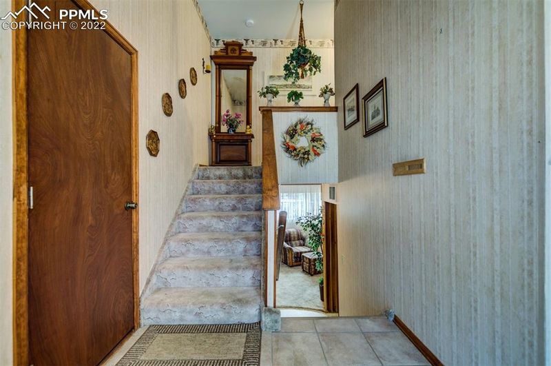 1447 Luna Dr, Fountain, CO 80817