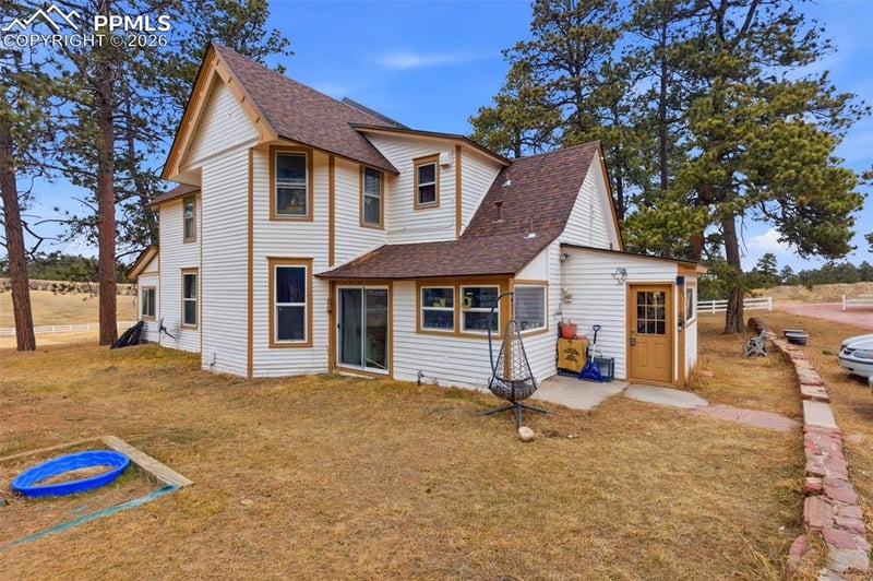 14490 Coachman Dr, Colorado Springs, CO 80908