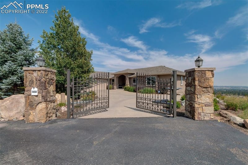 1450 Stardust Dr, Colorado Springs, CO 80905