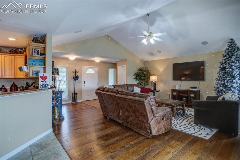 14520 Westchester Dr, Colorado Springs, CO 80921