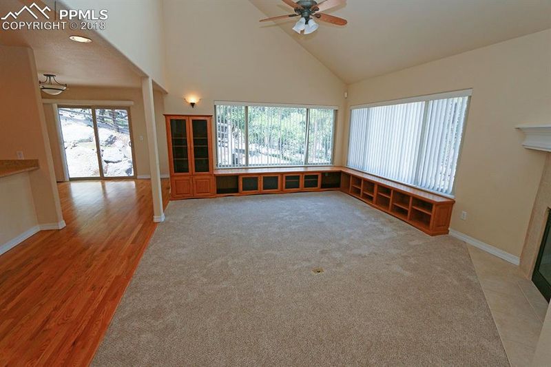 1455 Rock Ridge Ct, Colorado Springs, CO 80918
