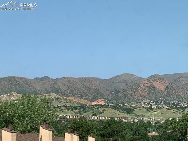 1455 Territory Trl, Colorado Springs, CO 80919
