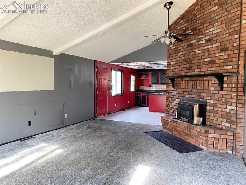 146 Rolling Park Dr, Woodland Park, CO 80863
