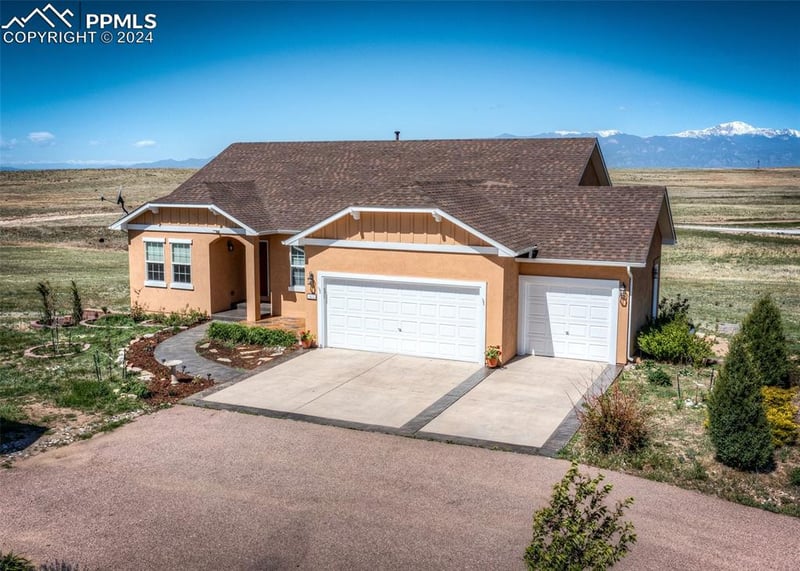 14635 Park Canyon Rd, Colorado Springs, CO 80929