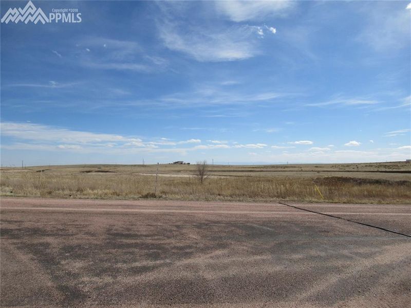 14655 Irwin Dr, Colorado Springs, CO 80929
