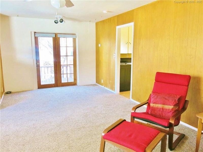 147 Crystal Park Rd, Manitou Springs, CO 80829
